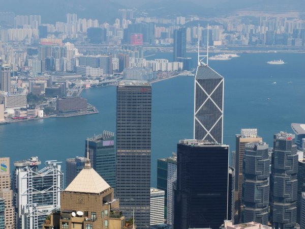 嘉正网  打造三地核心资产配置新工具，兴证全球中证沪港深300指数增强基金正在发行
